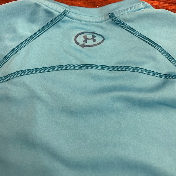 Under Armour Women's Light Blue Short Sleeve Tee - Picture 3 of 3